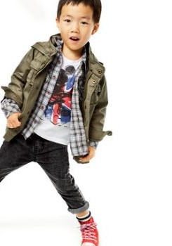 Benetton-katalog-Kolekcija-za-malcke